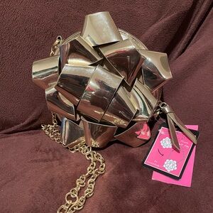 Betsey Johnson gold bow purse (nwt) (rare) Christmas